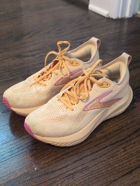 Brooks Glycerin 22 Running Shoe